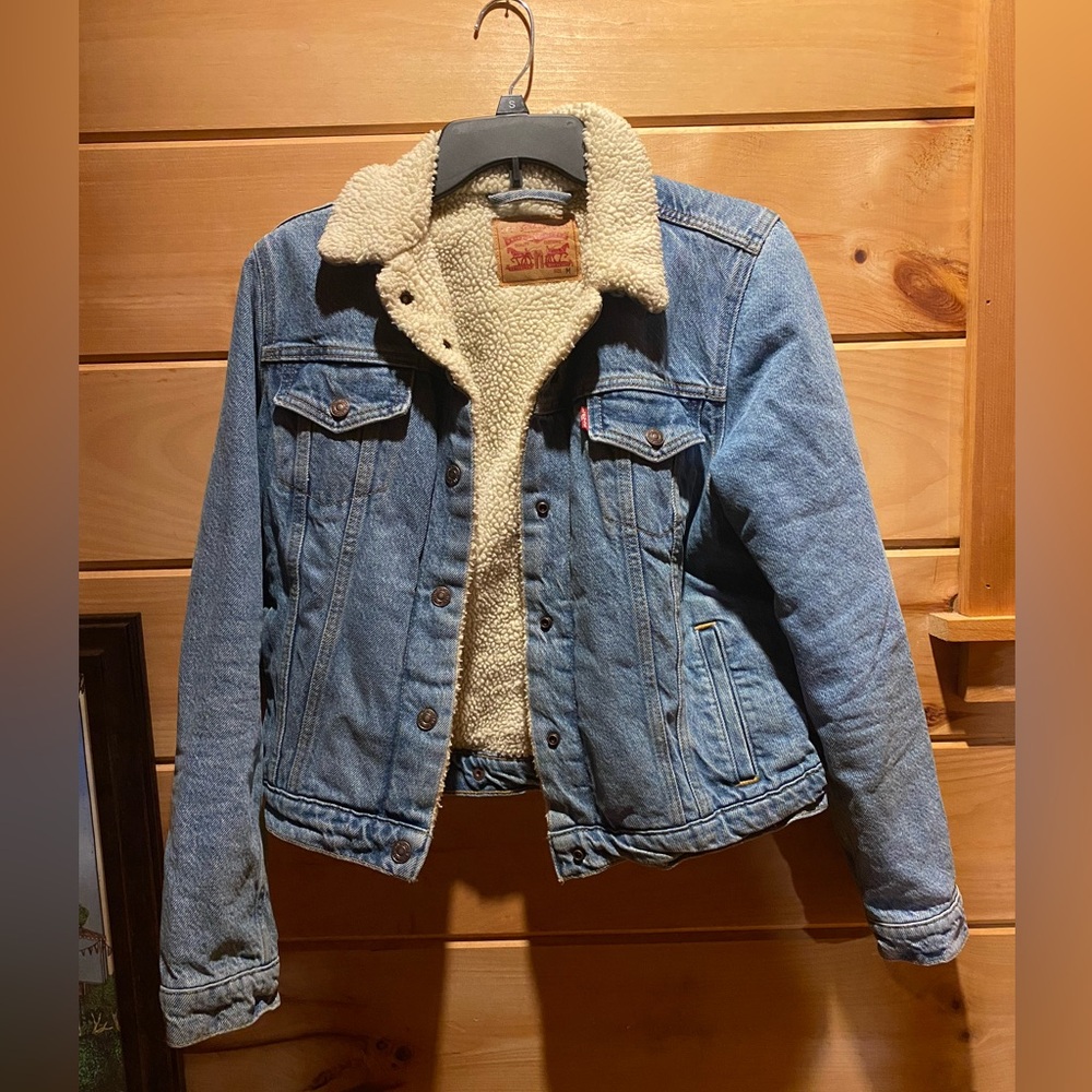 Levi’s Sherpa jacket